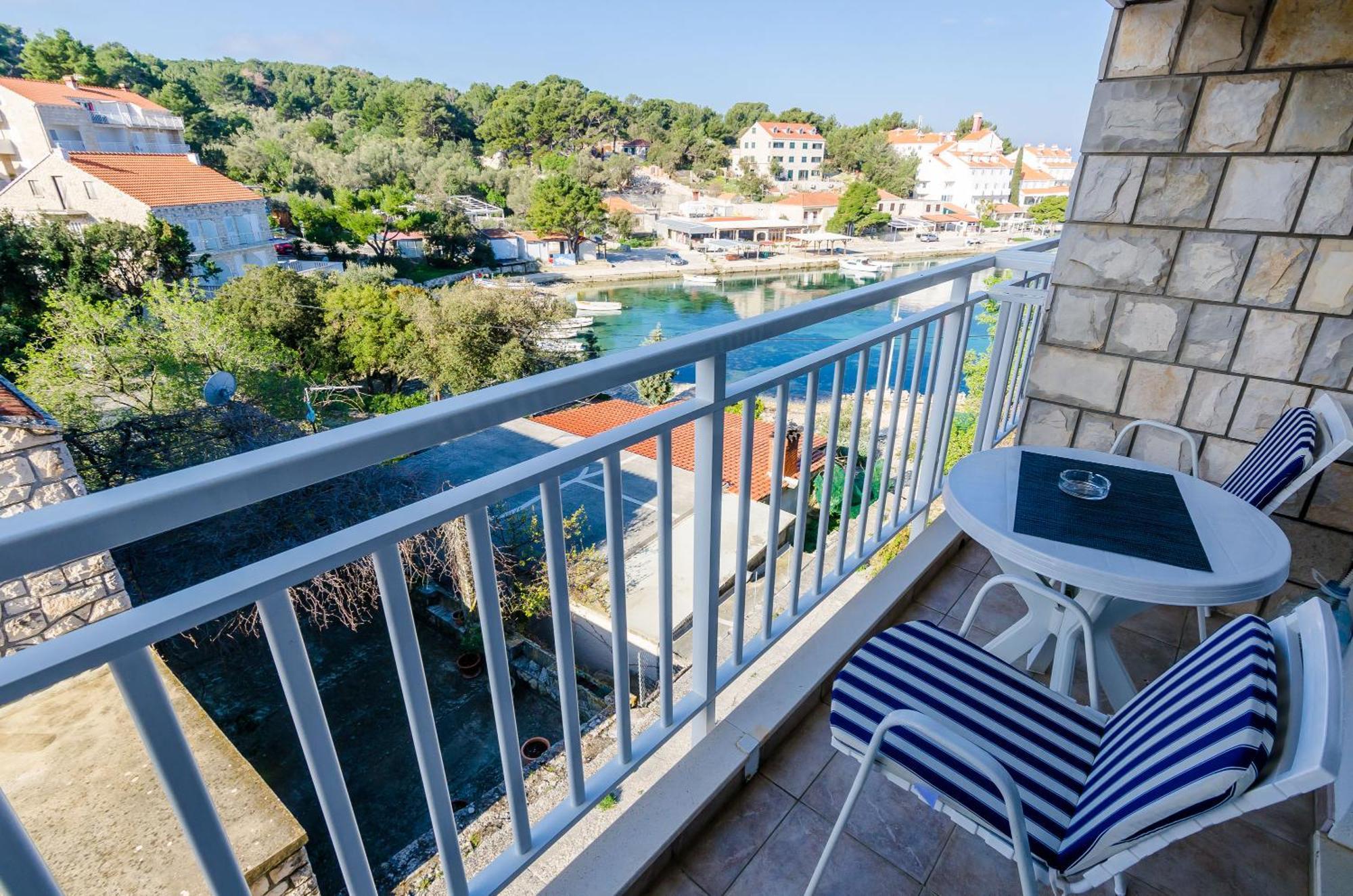 Apartments Lorena Mljet بومينا المظهر الخارجي الصورة